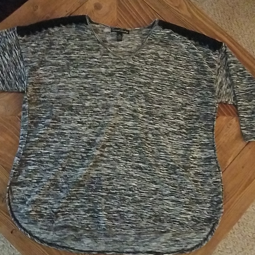 3/4 Sleeve V Neck Sweater